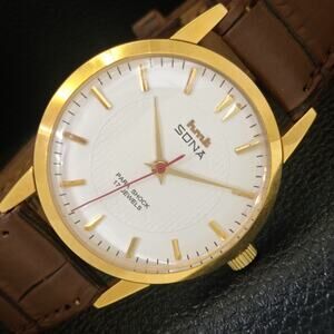 Vintage 1981 HMT Manual Wound Mens Gold Watch W/daydate & White accents